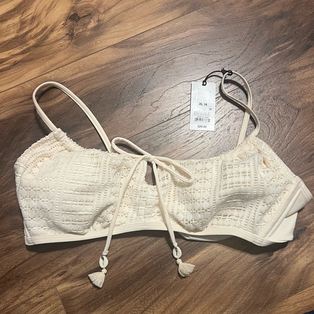 Wild Fable Swimsuit Top, Size XL - NWT